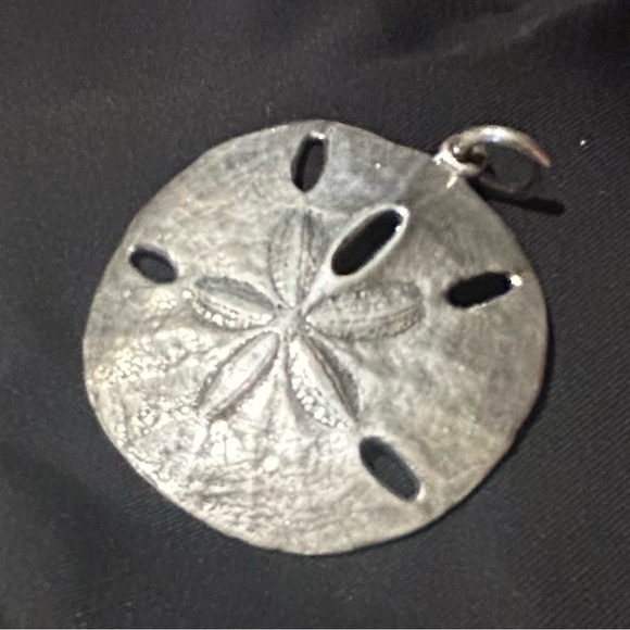 Retired James Avery large Sand Dollar pendant and earring set - Picture 2 of 3